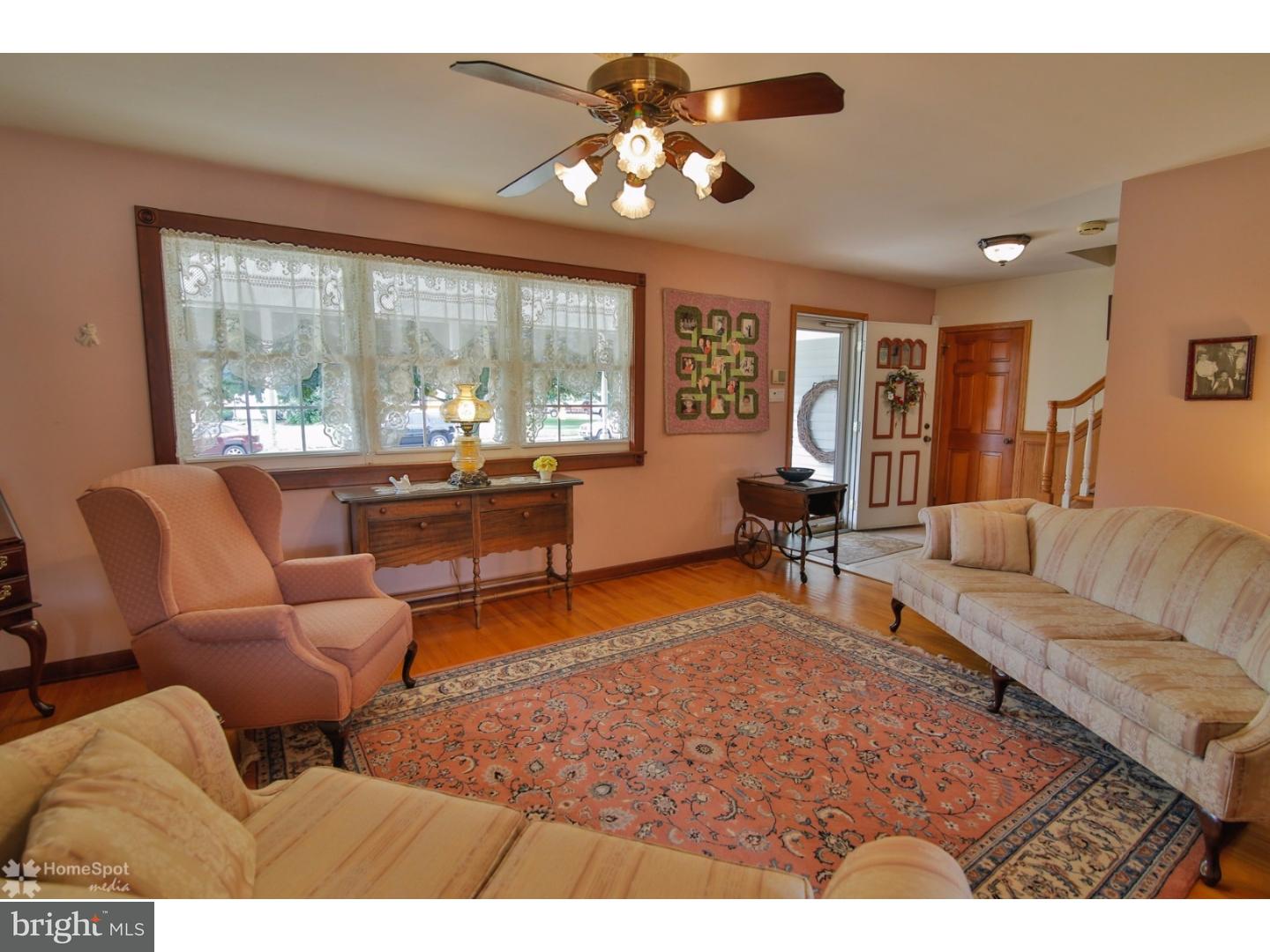 919 Phillips Road Warminster, PA 18974 - Photo 4 of 25 Gallery Image 4