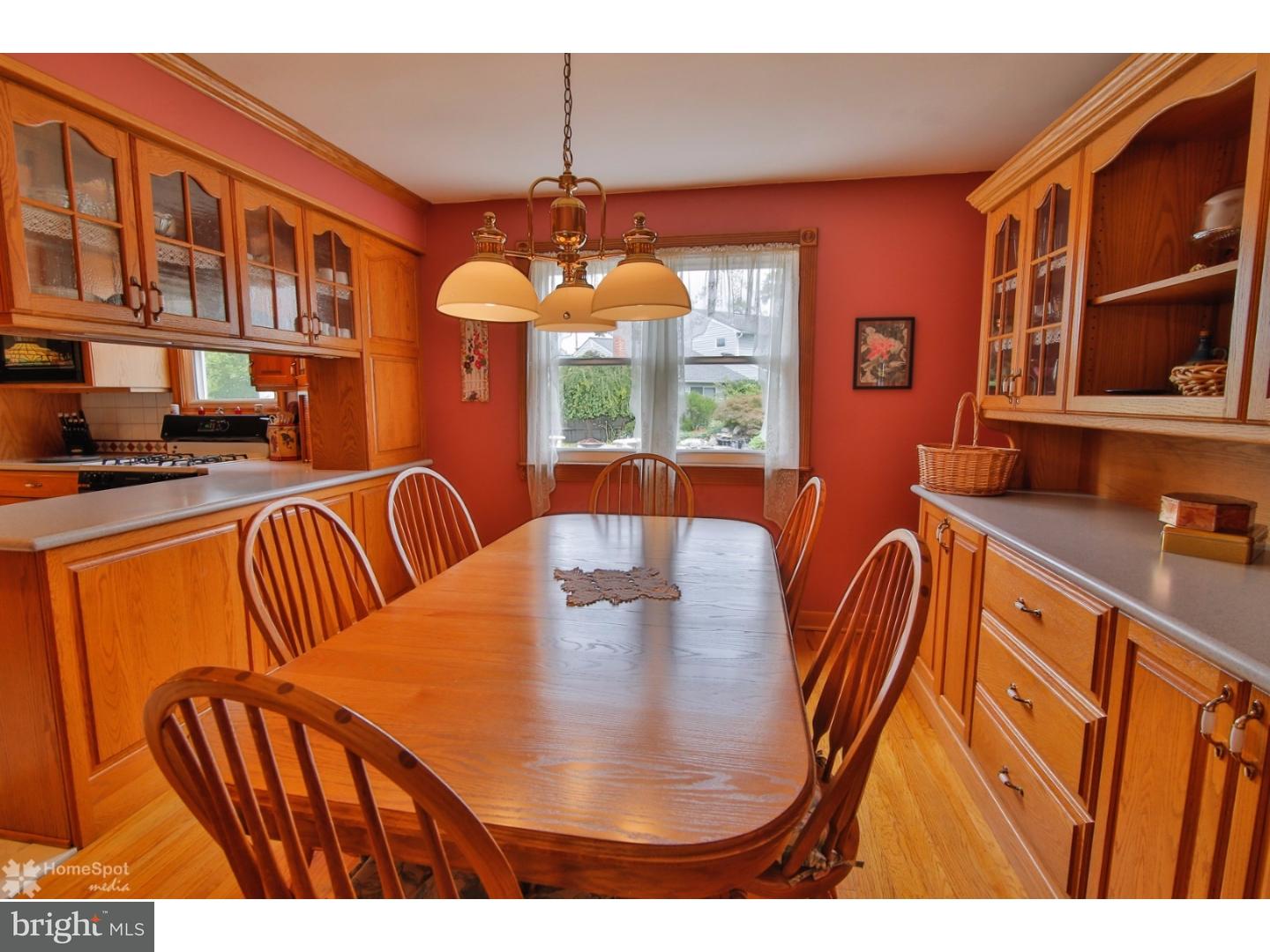 919 Phillips Road Warminster, PA 18974 - Photo 5 of 25 Gallery Image 5