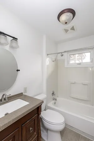 $320,000 | 207 4th Avenue Southeast, Hillsboro, ND 58045