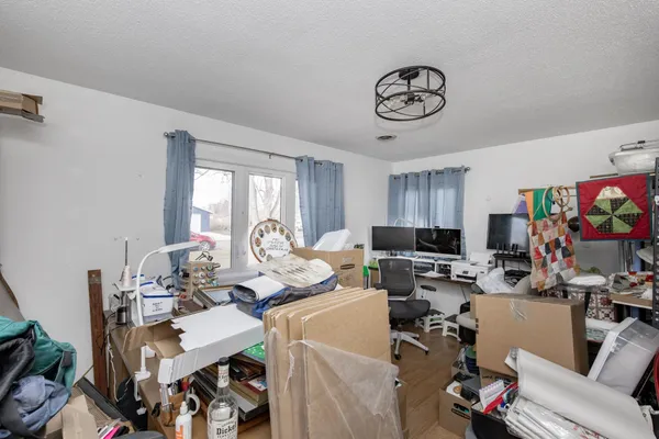 $320,000 | 207 4th Avenue Southeast, Hillsboro, ND 58045