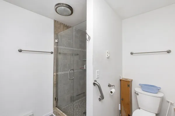 $320,000 | 207 4th Avenue Southeast, Hillsboro, ND 58045