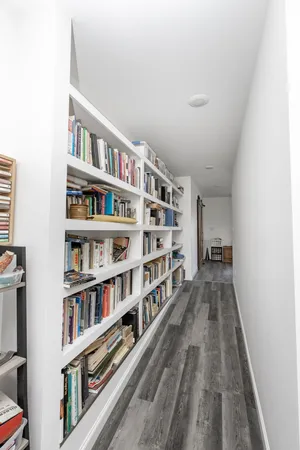 $320,000 | 207 4th Avenue Southeast, Hillsboro, ND 58045