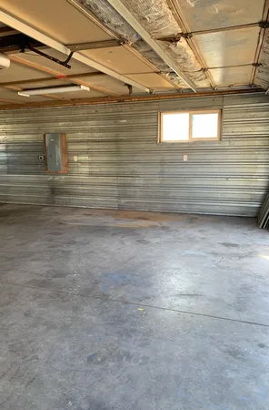 $320,000 | 207 4th Avenue Southeast, Hillsboro, ND 58045