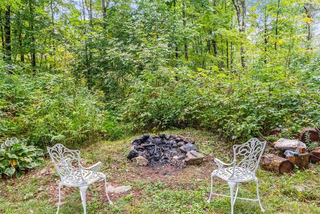 215 Queen Lake Road Phillipston, MA 01331 - Photo 15 of 26
