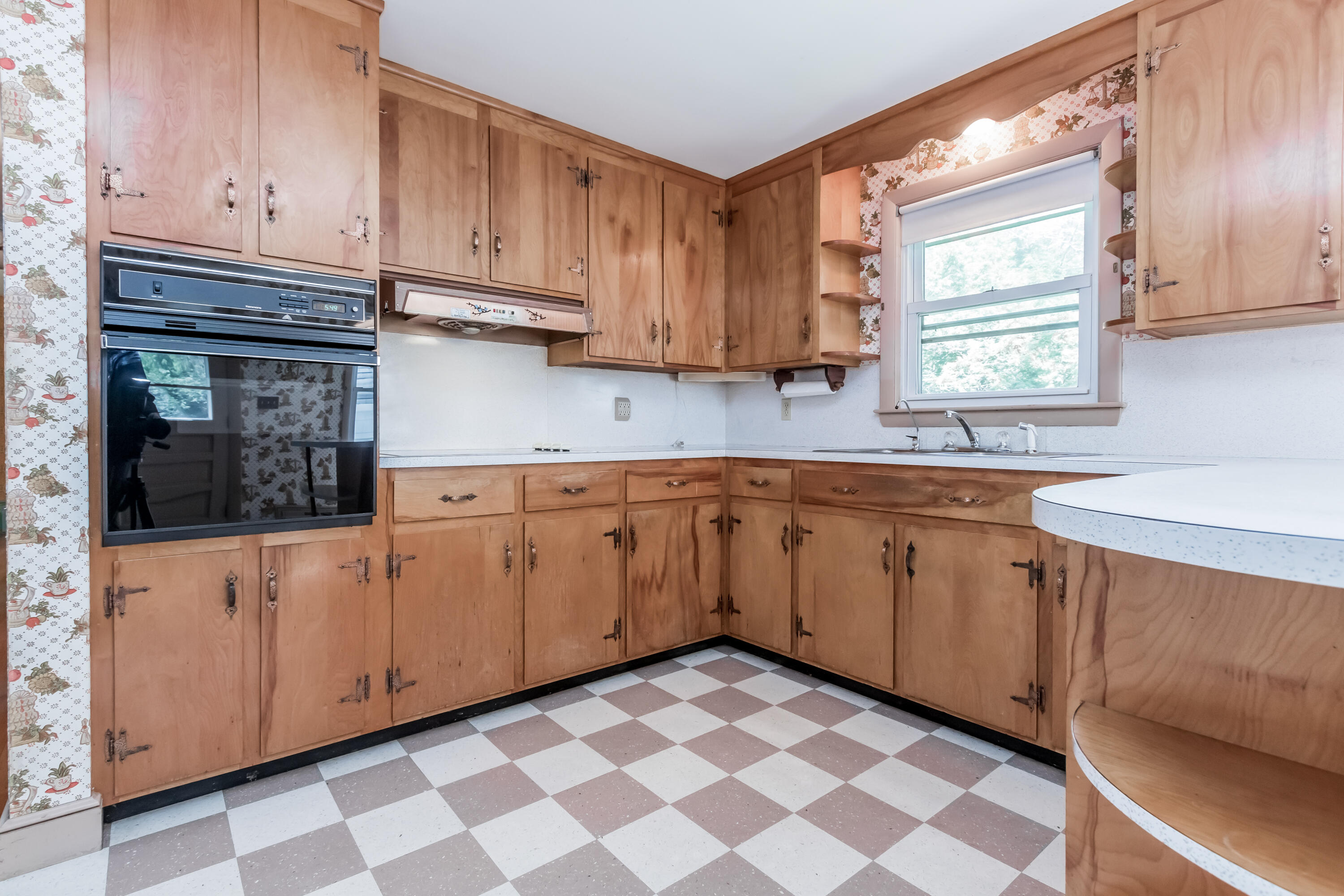 389 Greely Road Extension Cumberland, ME 04021 - Photo 4 of 37 20220923rf-71009