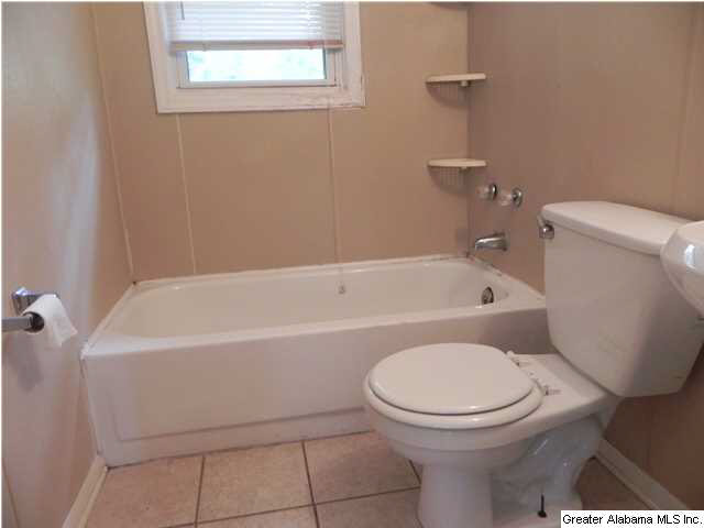 2004 25th Avenue Bessemer, AL 35023 - Photo 11 of 16