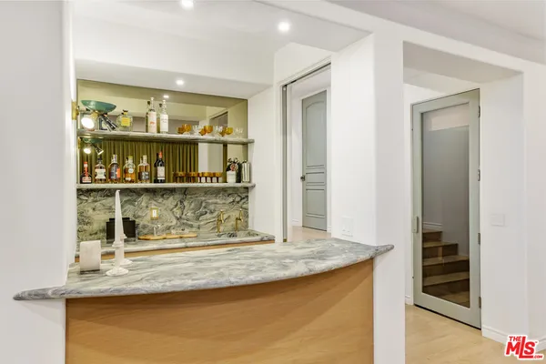 $29,000 | 5201 VÃa Donte, Venice, CA 90292