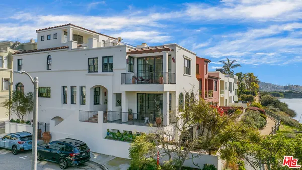 $29,000 | 5201 VÃa Donte, Venice, CA 90292