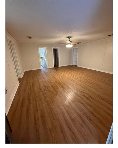 $1,450 | 805 West Spring Street, Weatherford, TX 76086