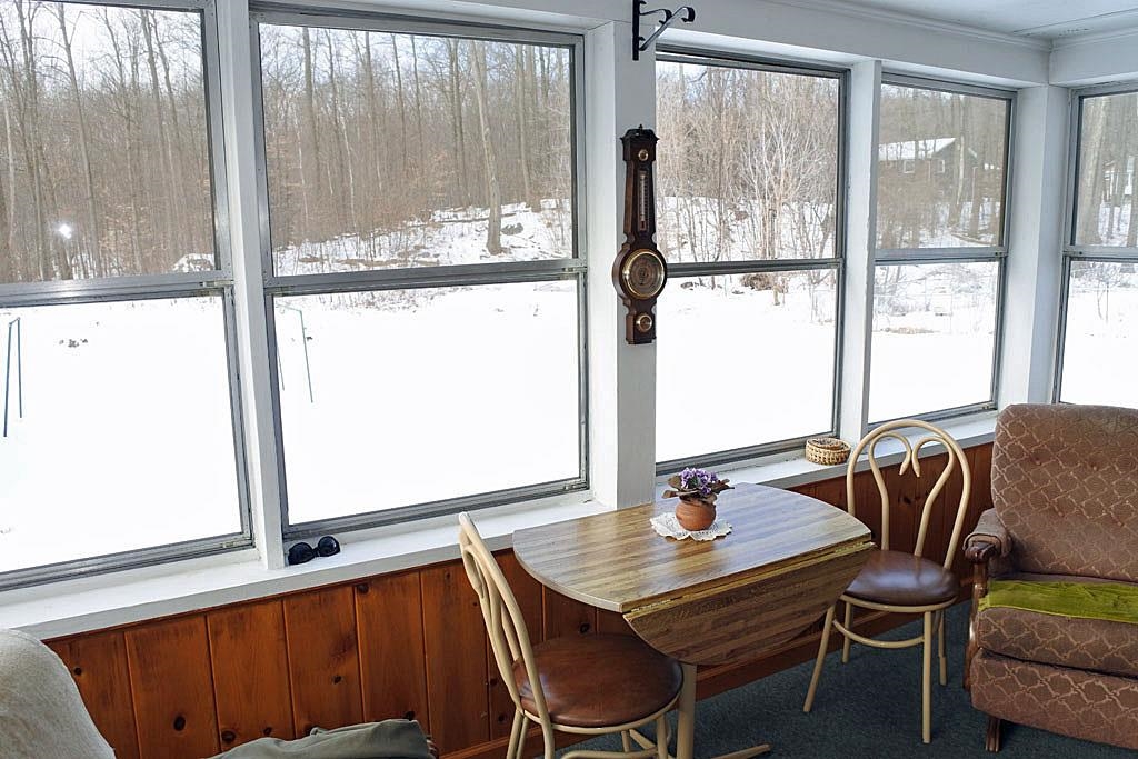 41 Cramton Avenue Rutland, VT 05701 - Photo 6 of 40