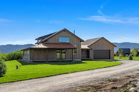 $1,995,000 | 6322 Fox Springs Drive, Victor, ID 83455