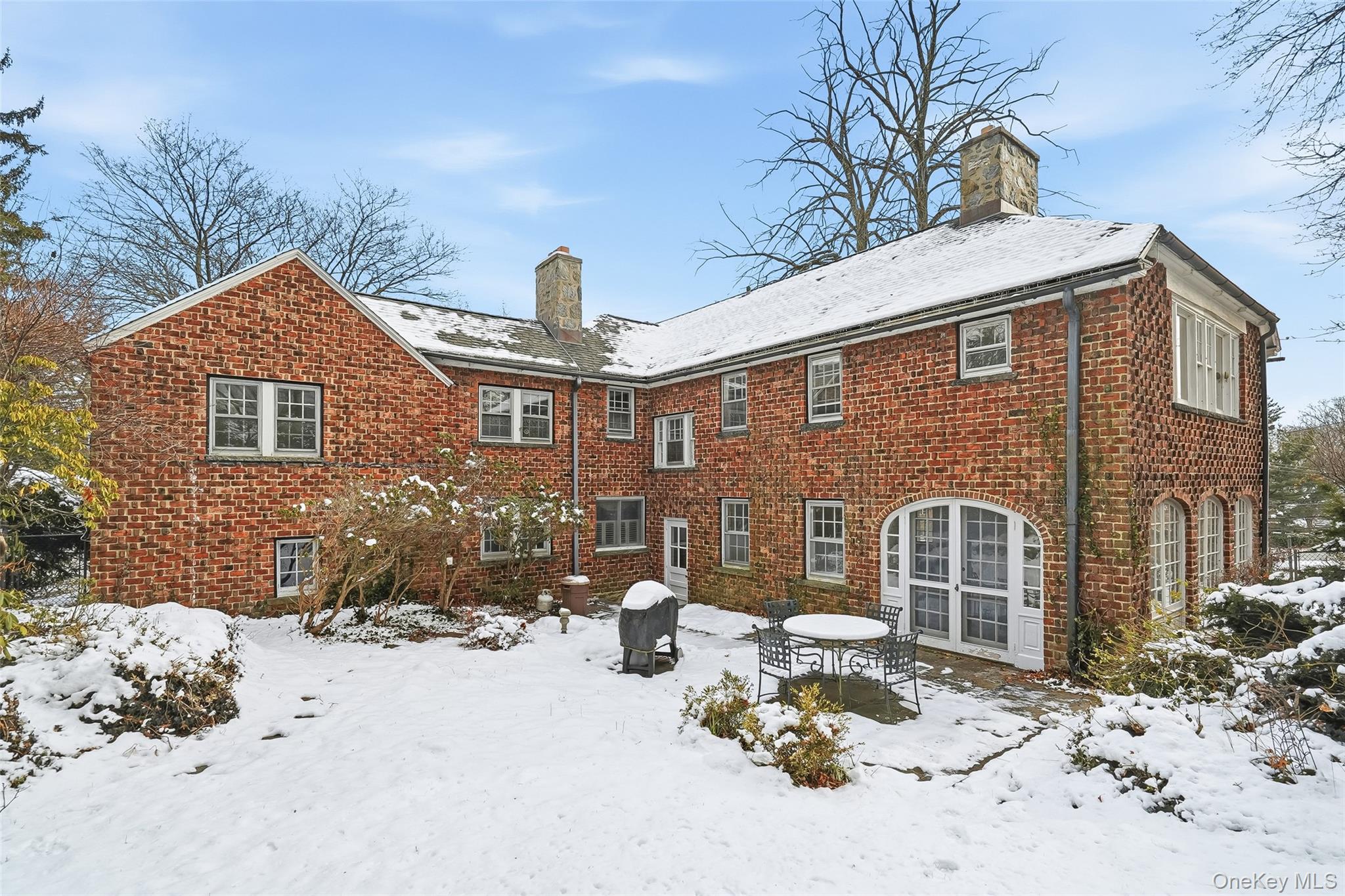 25 Seneca Street Rye, NY 10580 - Photo 2 of 34