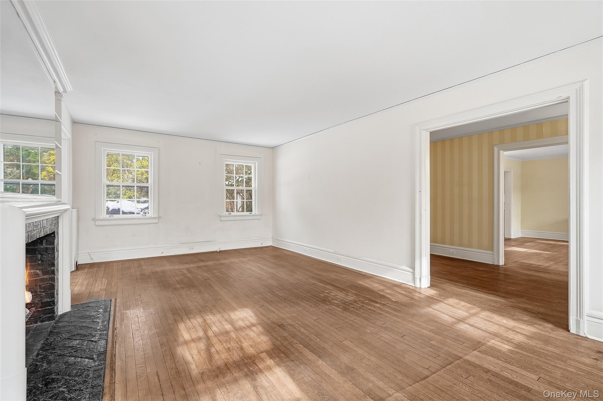 25 Seneca Street Rye, NY 10580 - Photo 4 of 34