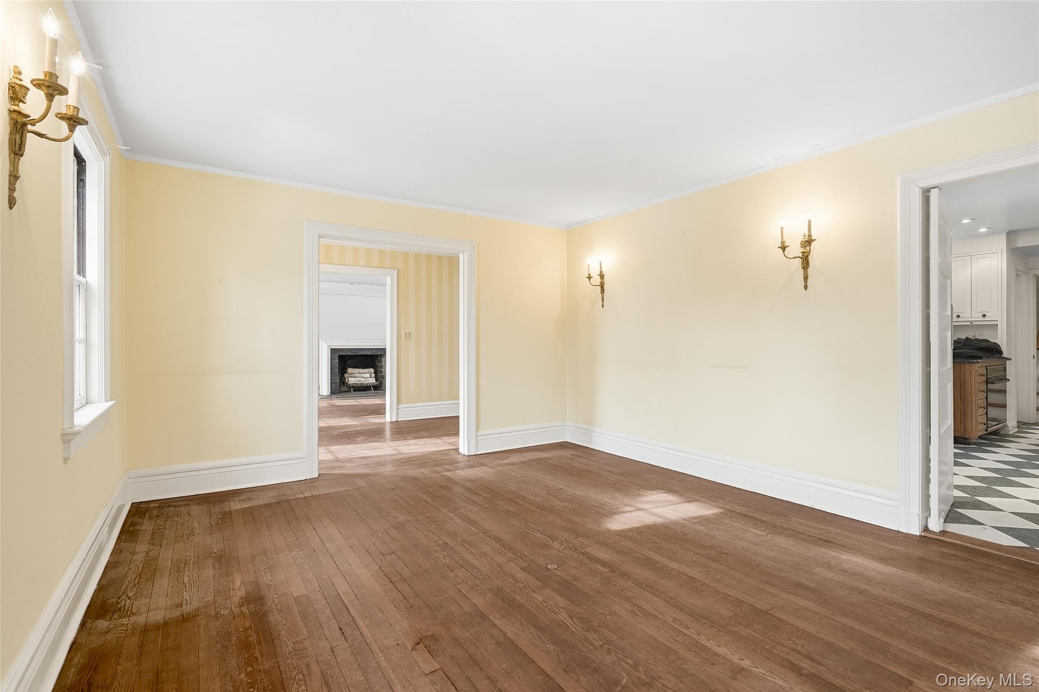 25 Seneca Street Rye, NY 10580 - Photo 8 of 34