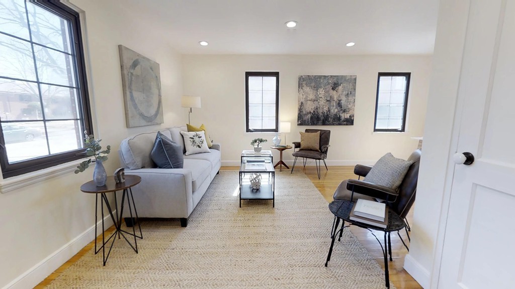 35 Pierce Road, Unit 35 Watertown, MA 02472 - Photo 2 of 19 Gallery Image 2