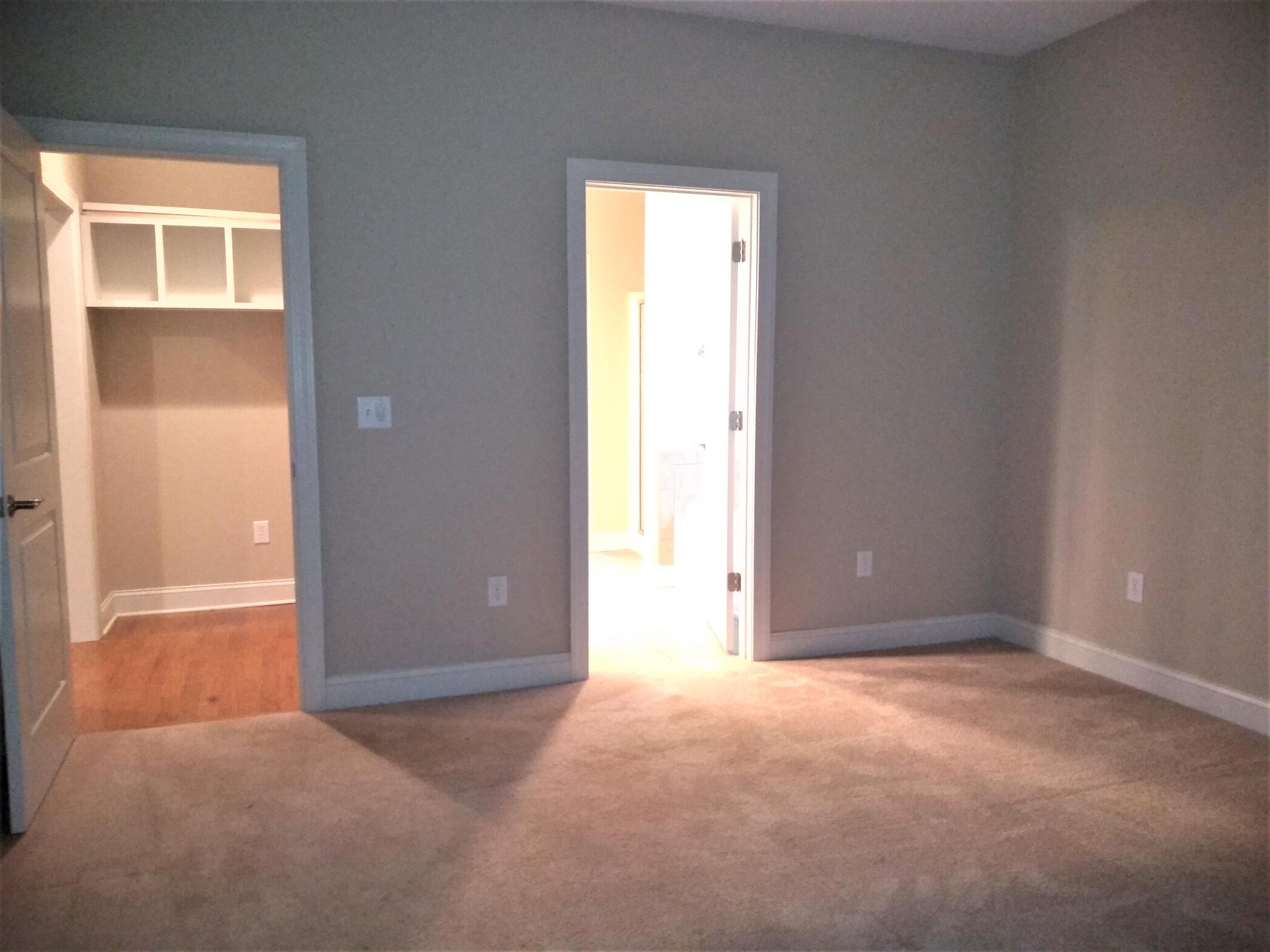 2 Elk Ridge Lane Southern Pines, NC 28387 - Photo 10 of 20 Main bedroom with ensuite bathroom
