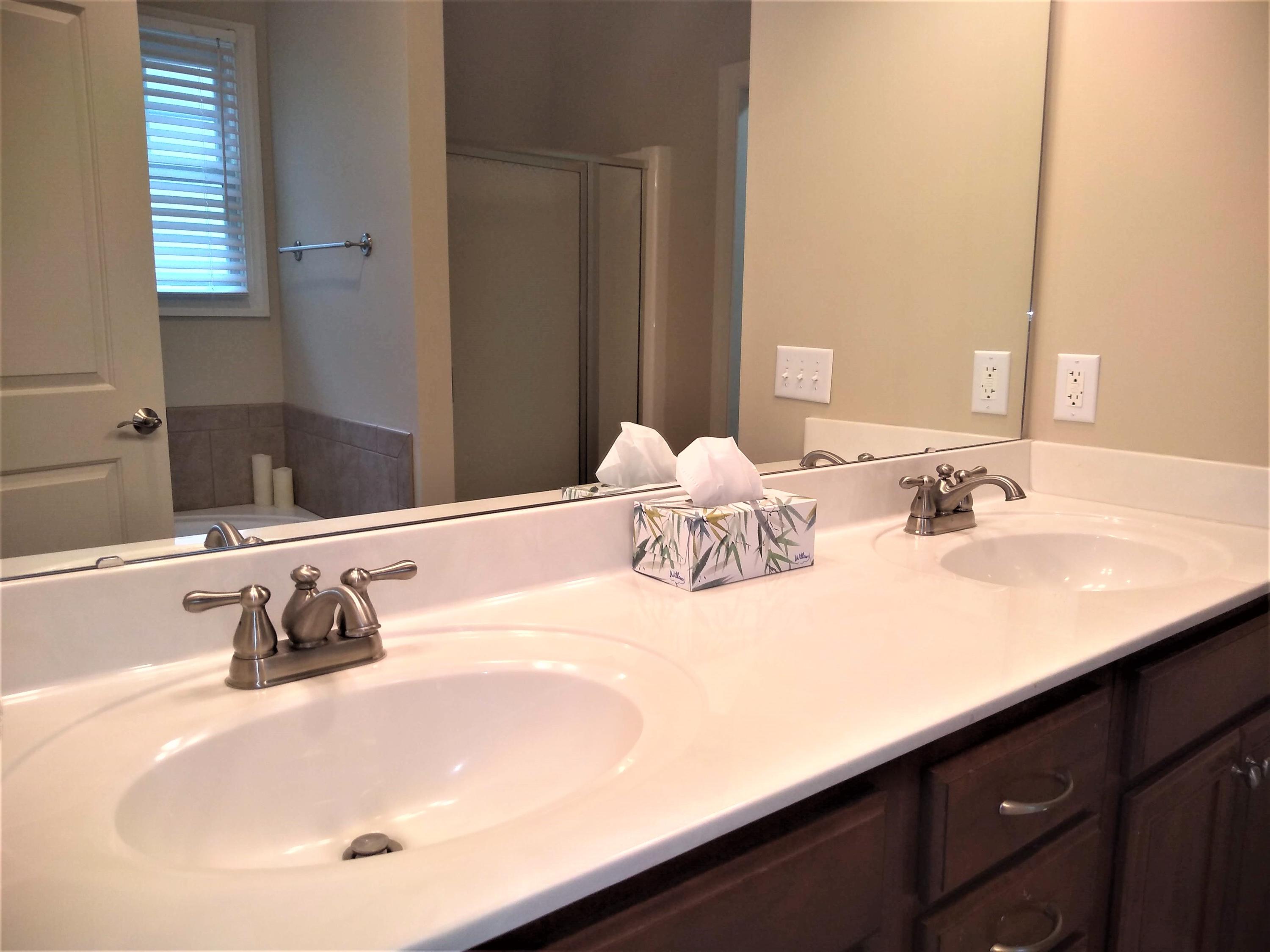 2 Elk Ridge Lane Southern Pines, NC 28387 - Photo 11 of 20 Double sinks, separate shower and soaking tub