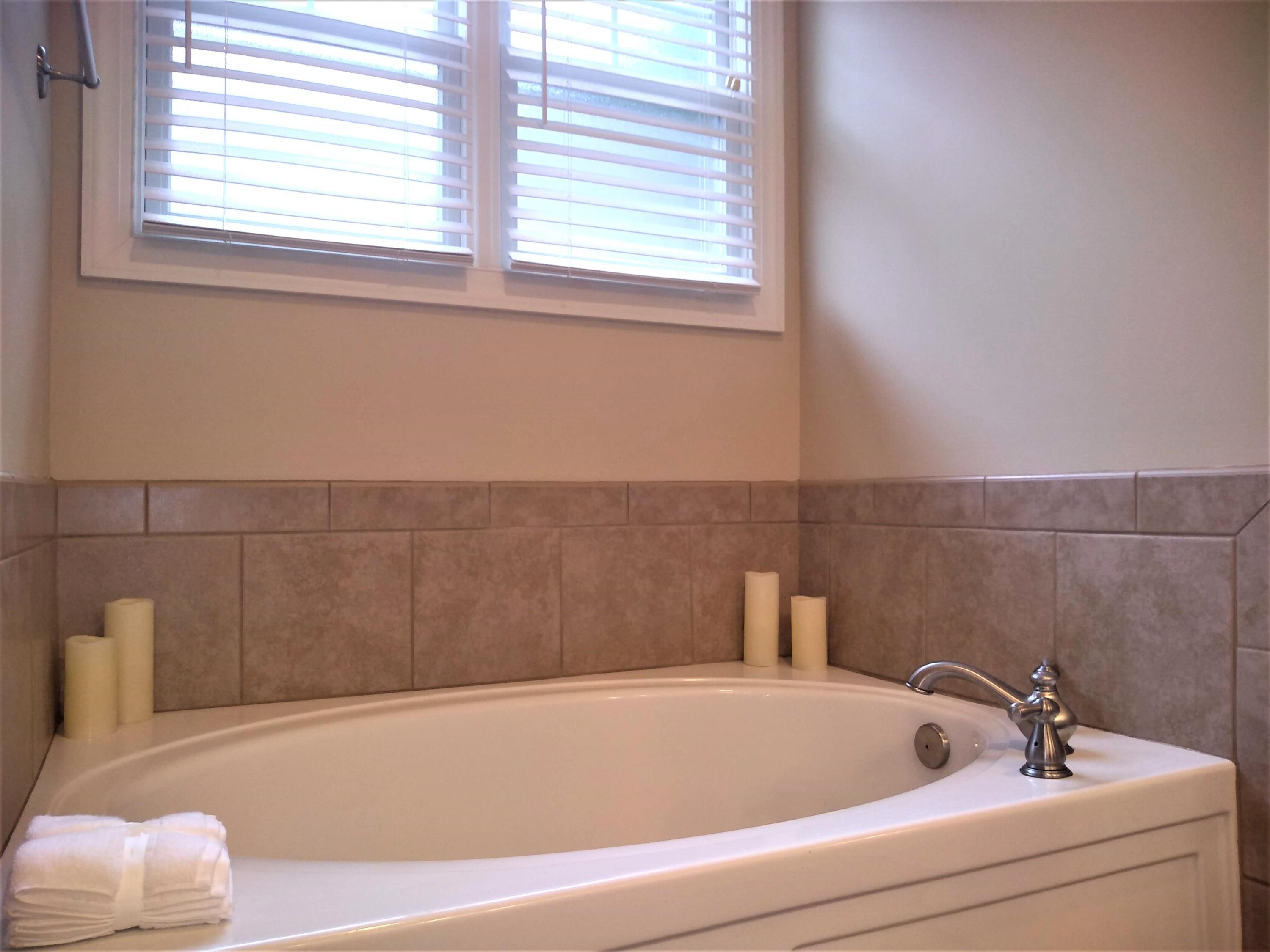 2 Elk Ridge Lane Southern Pines, NC 28387 - Photo 12 of 20 soak IMG_20200708_102610120