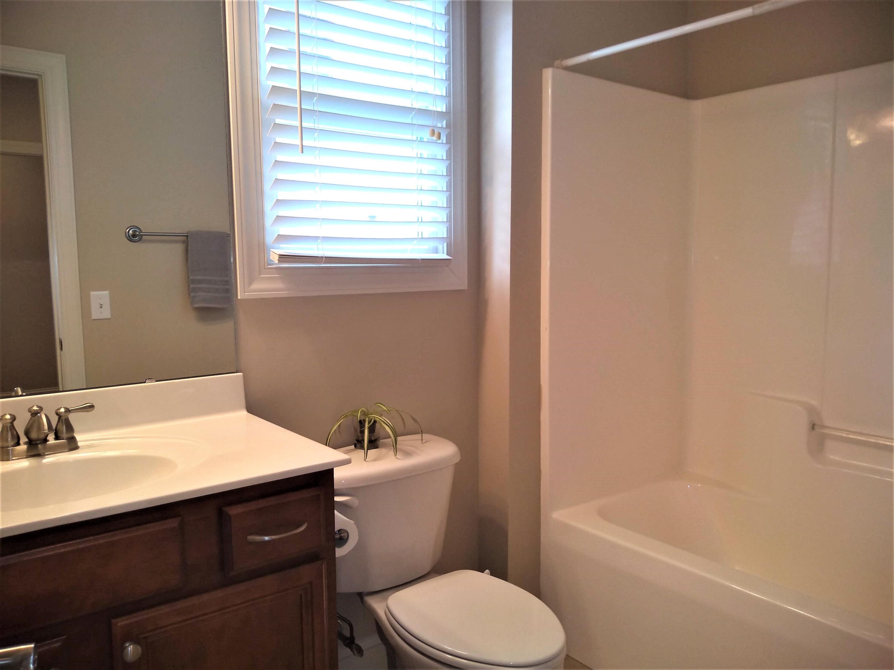 2 Elk Ridge Lane Southern Pines, NC 28387 - Photo 18 of 20 Second bathroom with tub/shower combo