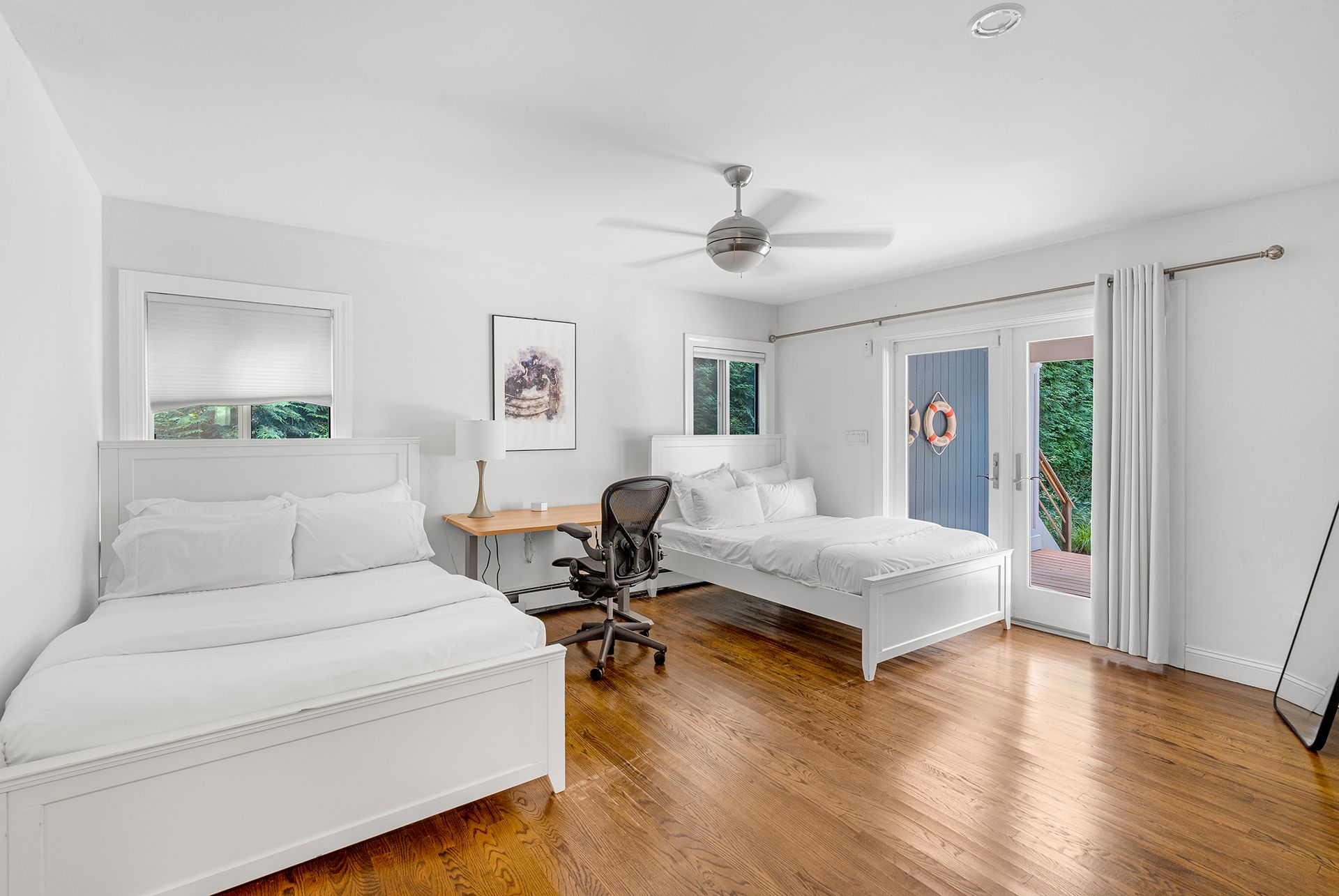65 Edwards Hole Road East Hampton, NY 11937 - Photo 10 of 21 Gallery Image 10