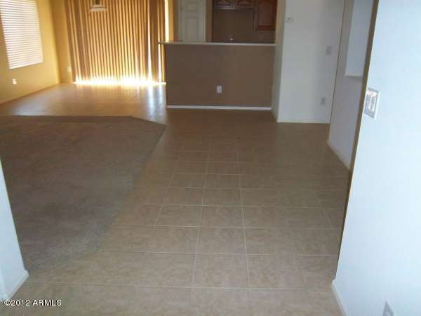44823 West Zion Road Maricopa, AZ 85139 - Photo 14 of 28 023-231360-Tile In Walk-Ways