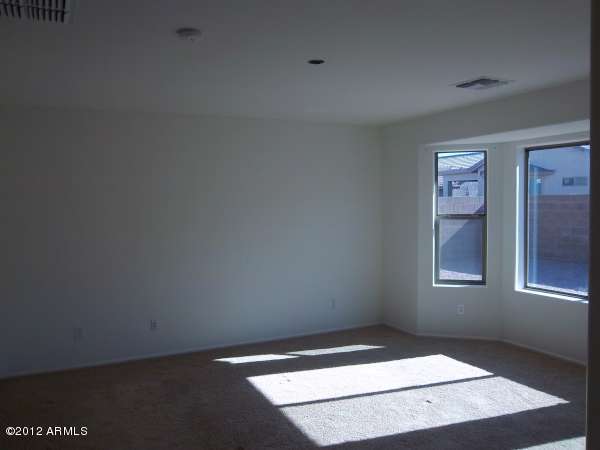 44823 West Zion Road Maricopa, AZ 85139 - Photo 18 of 28 023-231360-Master Bedroom