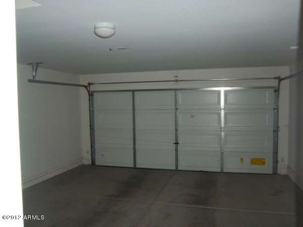 44823 West Zion Road Maricopa, AZ 85139 - Photo 27 of 28 023-231360-Garage