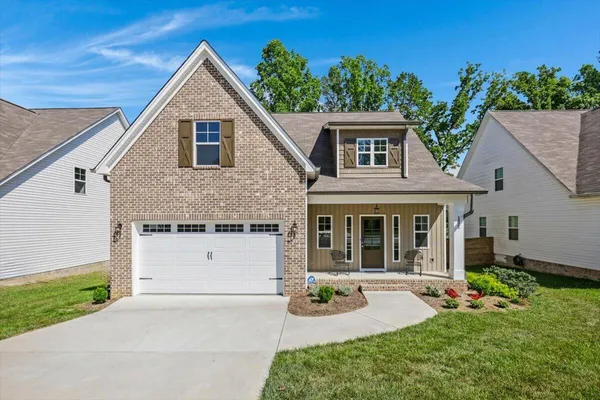 $2,995 | 1826 Oakvale Drive, Chattanooga, TN 37421