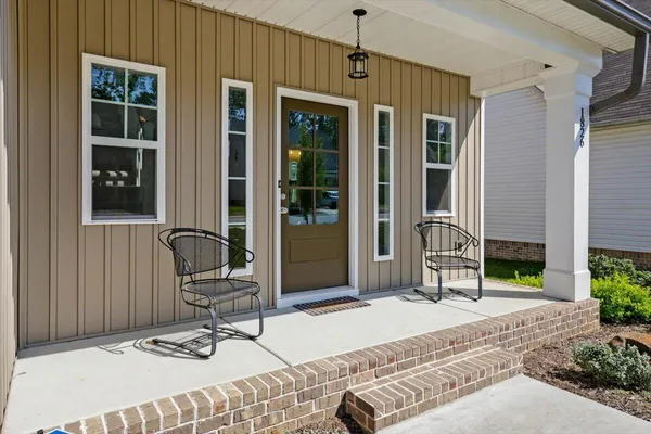 $2,995 | 1826 Oakvale Drive, Chattanooga, TN 37421