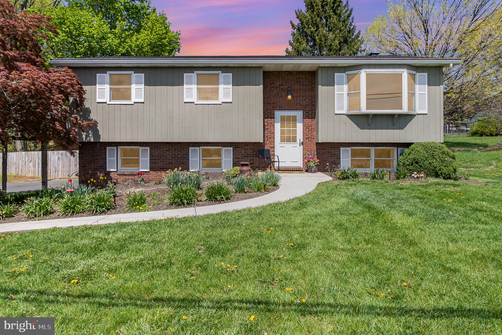 1213 Roush Road Hummelstown, PA 17036 - Photo 1 of 44 Gallery Image 1