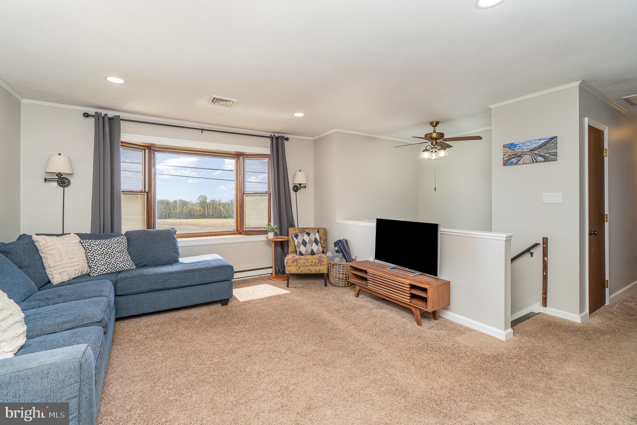 1213 Roush Road Hummelstown, PA 17036 - Photo 5 of 44 Gallery Image 5