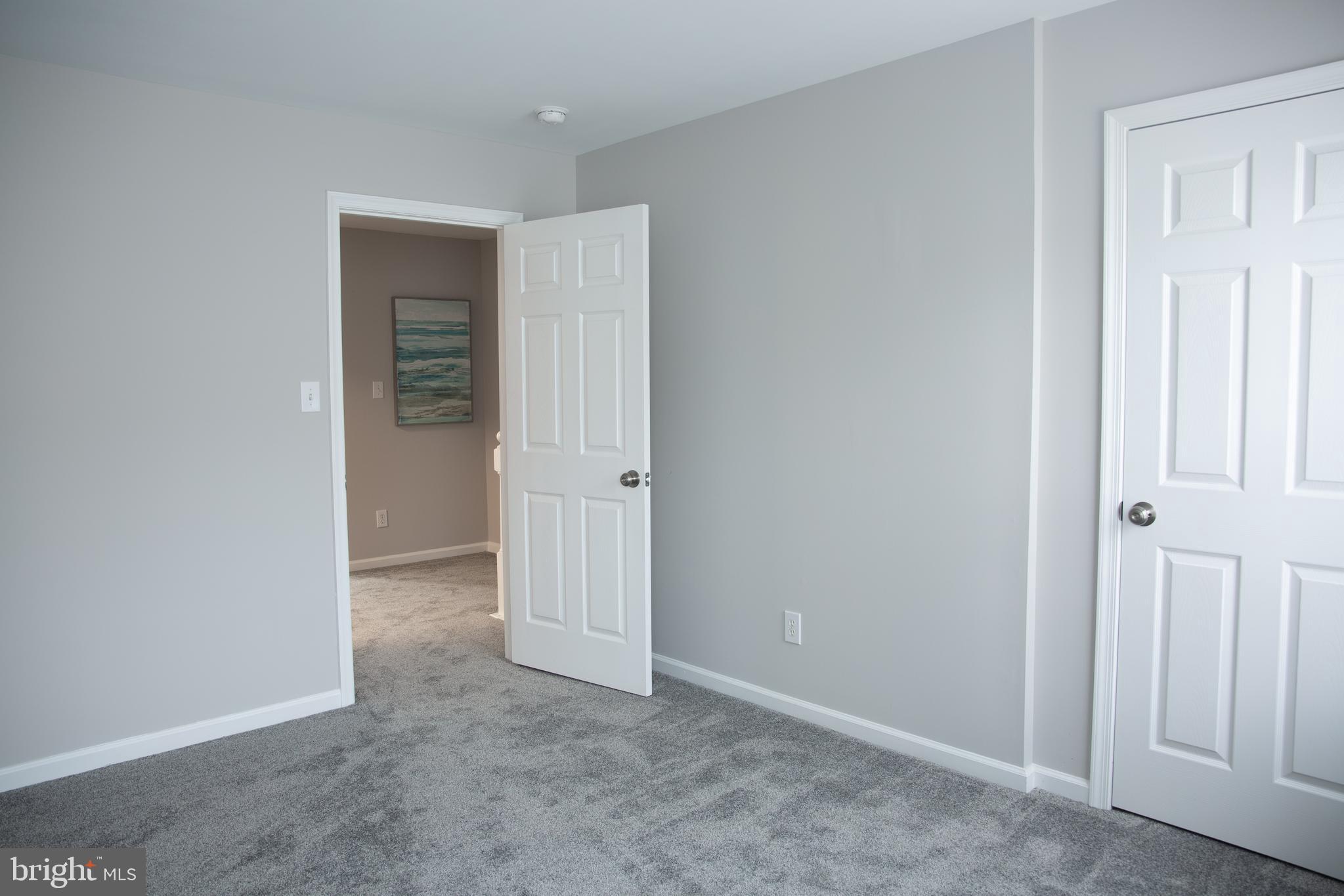 25 Millstream Road Laurel Springs, NJ 08021 - Photo 24 of 31 an empty room with windows