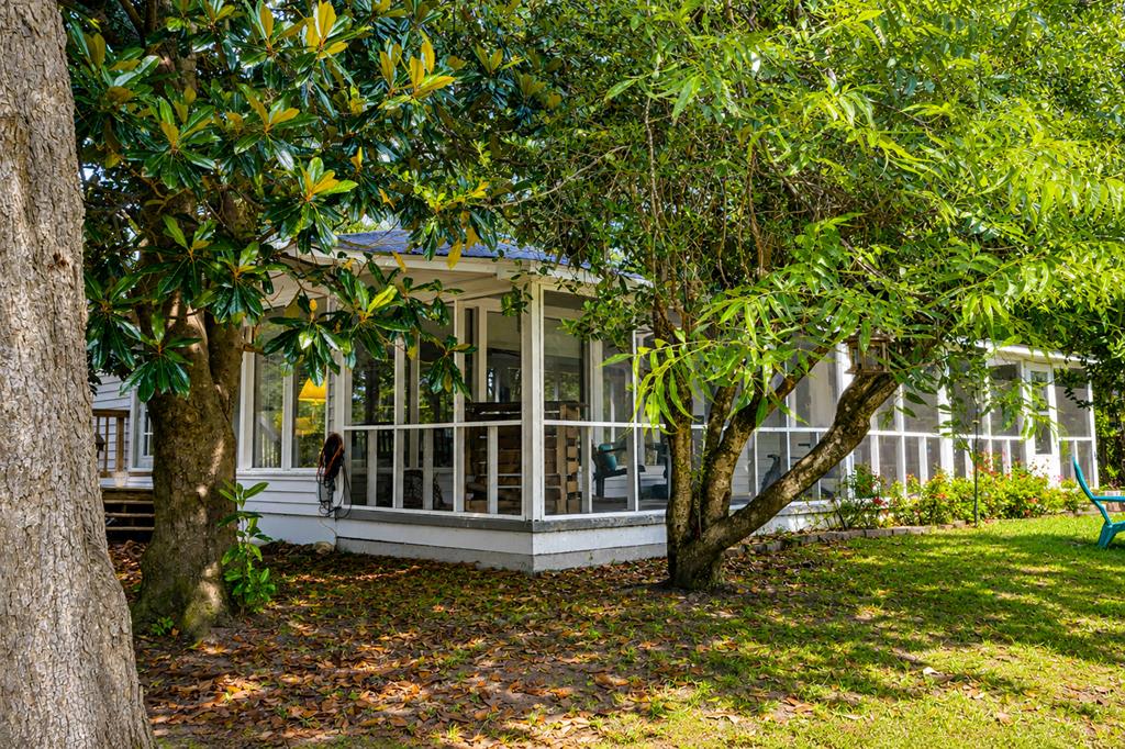 5290 Lakeview Road Chincoteague Island, VA 23336 - Photo 35 of 54
