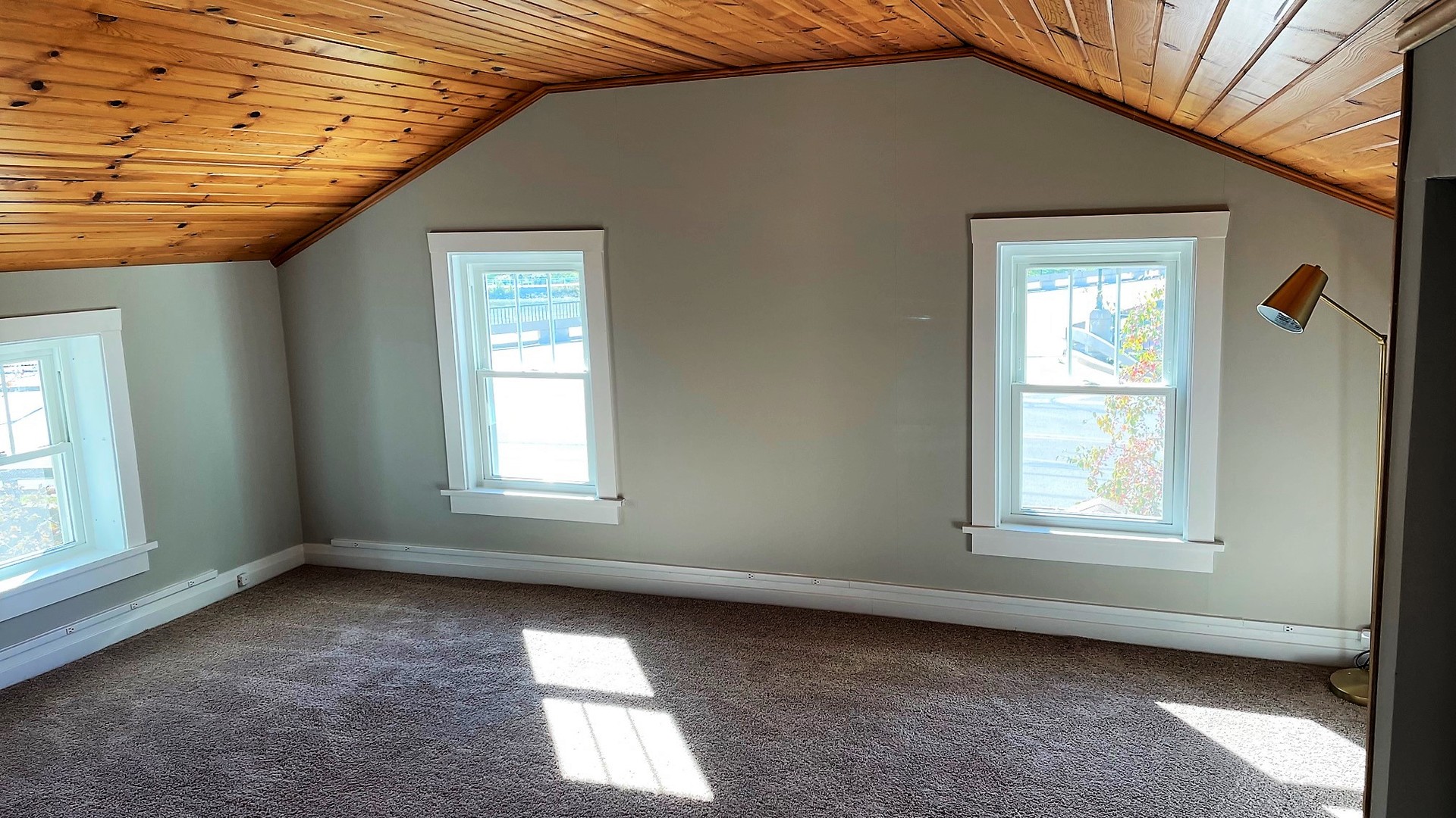622 Riverside Avenue St. Charles, IL 60174 - Photo 14 of 24 Gallery Image 14