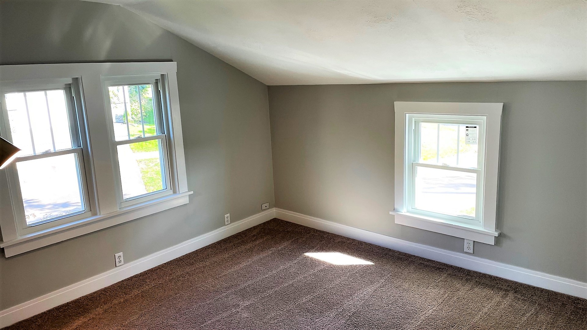 622 Riverside Avenue St. Charles, IL 60174 - Photo 16 of 24 Gallery Image 16