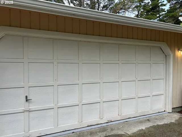 $469,900 | 4948 Oceana Drive, Florence, OR 97439