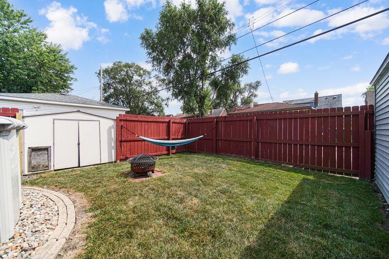 1012 177th Place Hammond, IN 46324 - Photo 24 of 26