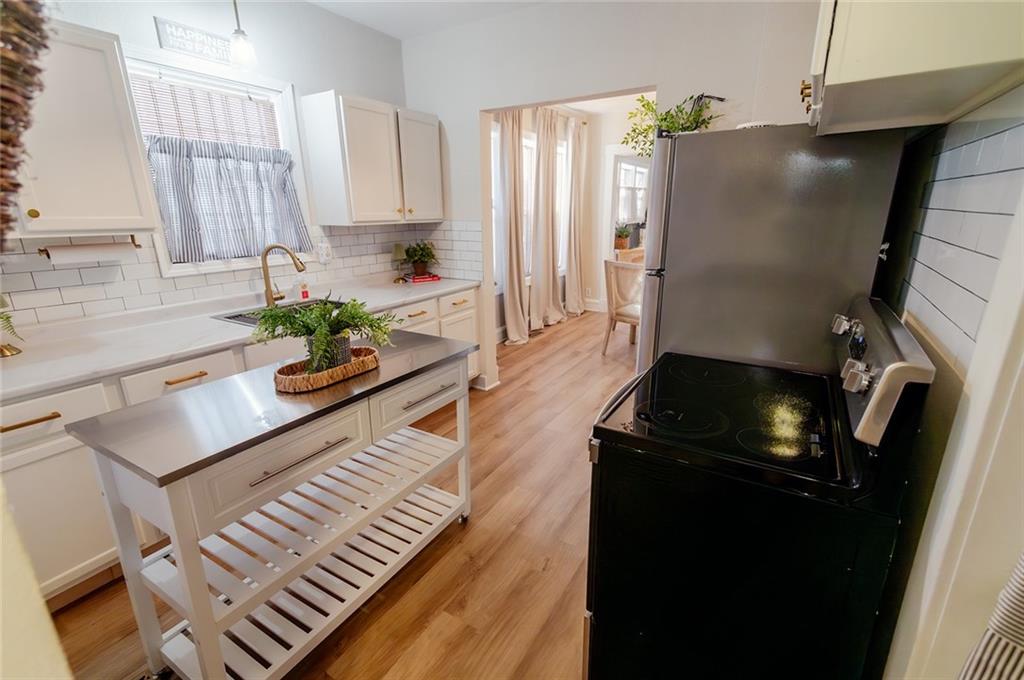 1207 Atchison Street Atchison, KS 66002 - Photo 11 of 31