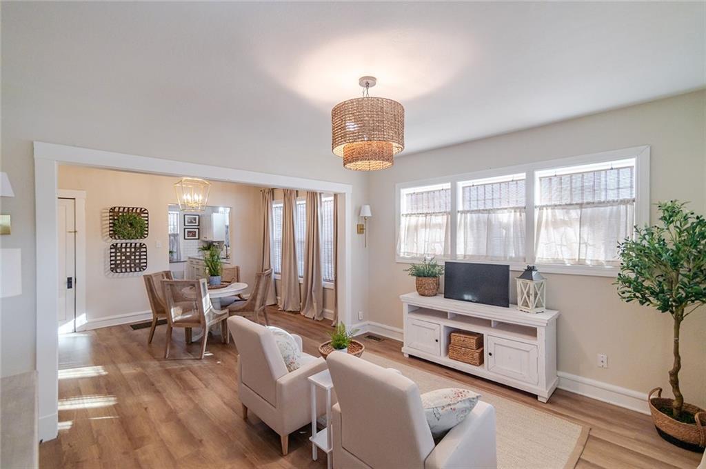 1207 Atchison Street Atchison, KS 66002 - Photo 5 of 31