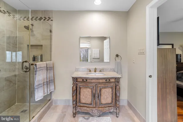 $469,000 | 938 Chanticleer Drive, Cherry Hill, NJ 08003