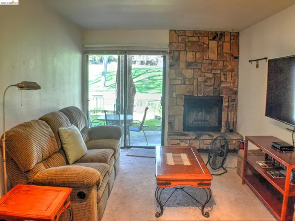 $188,000 | 19166 Dyer Court, Groveland, CA 95321