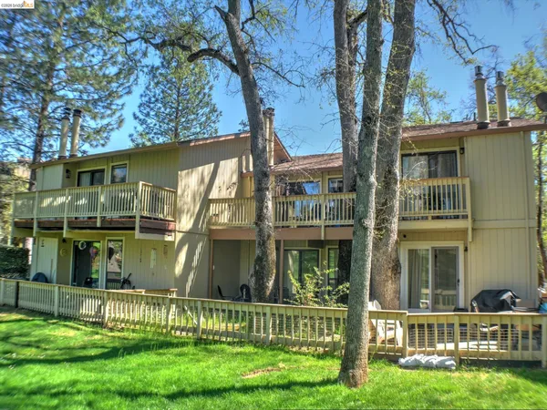 $188,000 | 19166 Dyer Court, Groveland, CA 95321