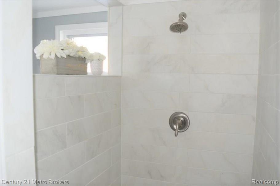 308 Mill Street Flushing, MI 48433 - Photo 17 of 39 GetMedia (15).jpg