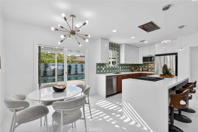 $724,999 | 4379 East Camino San Miguel, Palm Springs, CA 92264