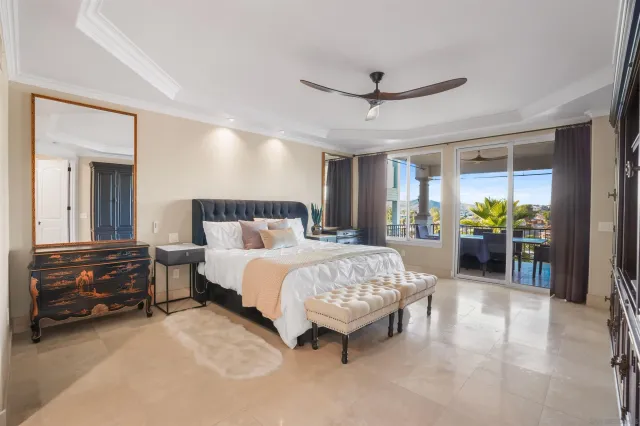 $1,695,000 | 22590 Canyon Lake Drive South, Canyon Lake, CA 92587