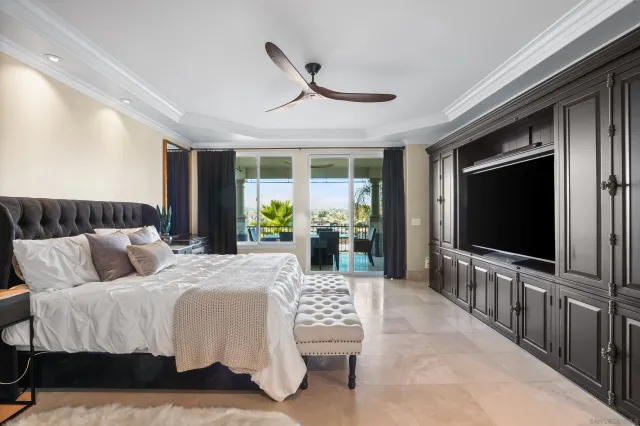 $1,695,000 | 22590 Canyon Lake Drive South, Canyon Lake, CA 92587