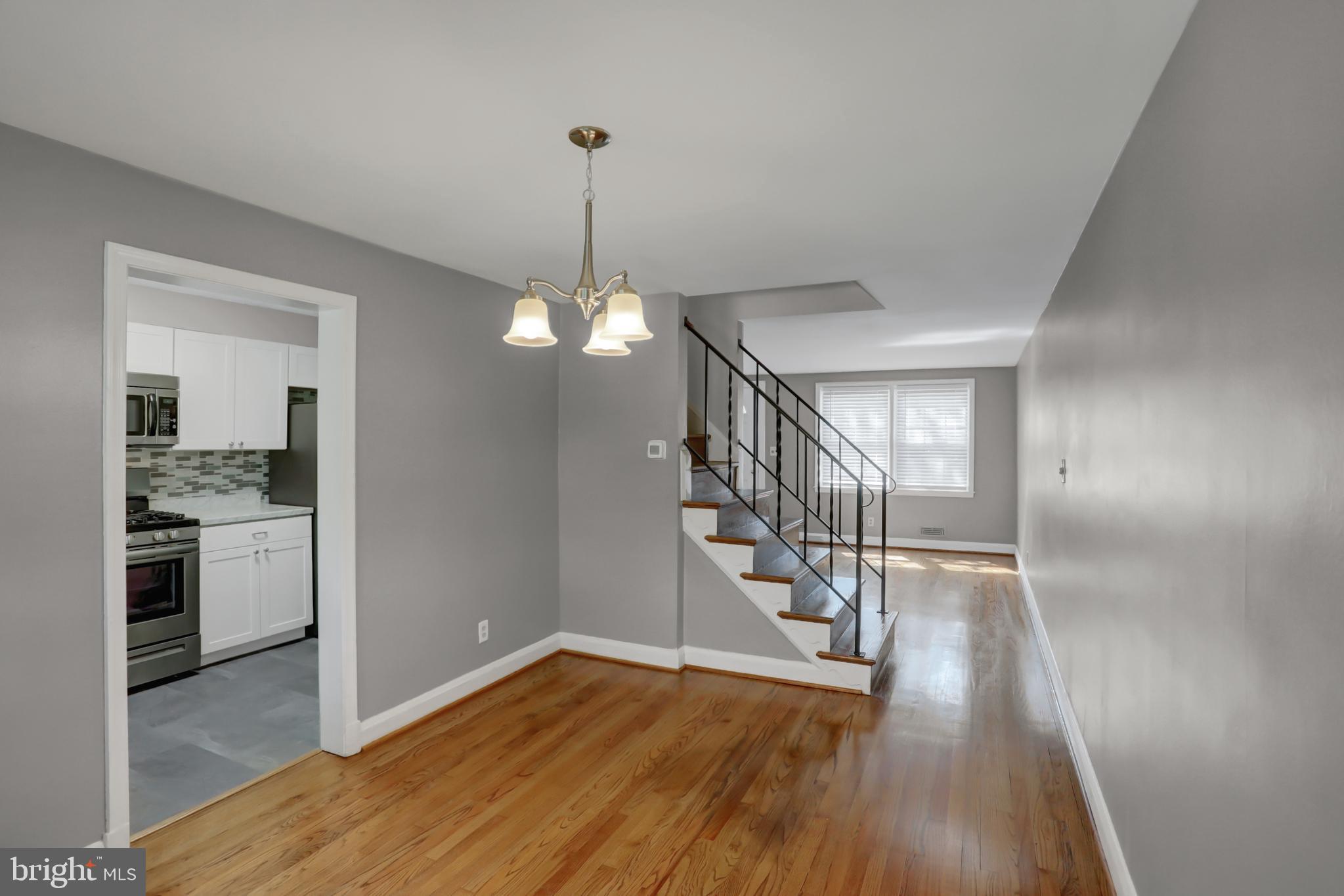 1556 Barrett Road Baltimore, MD 21207 - Photo 3 of 52