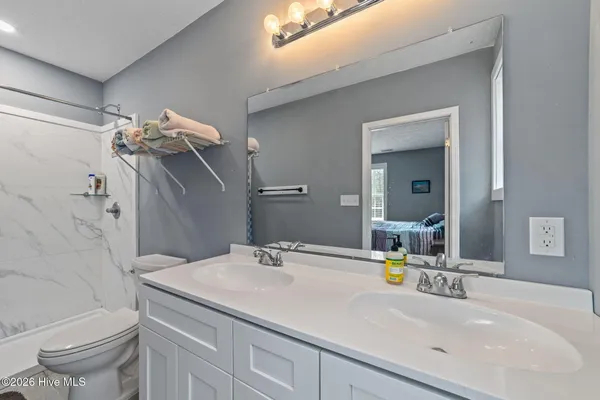 $309,000 | 21 Spring Lane, Whiteville, NC 28472