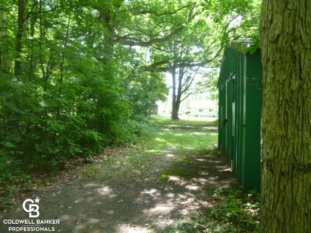 7722 Big Hand Road Columbus, MI 48063 - Photo 36 of 47