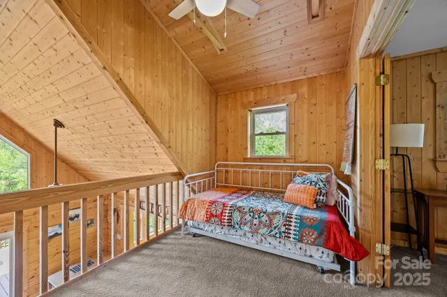 $759,400 | 173 Mistletoe Park, Lake Lure, NC 28746